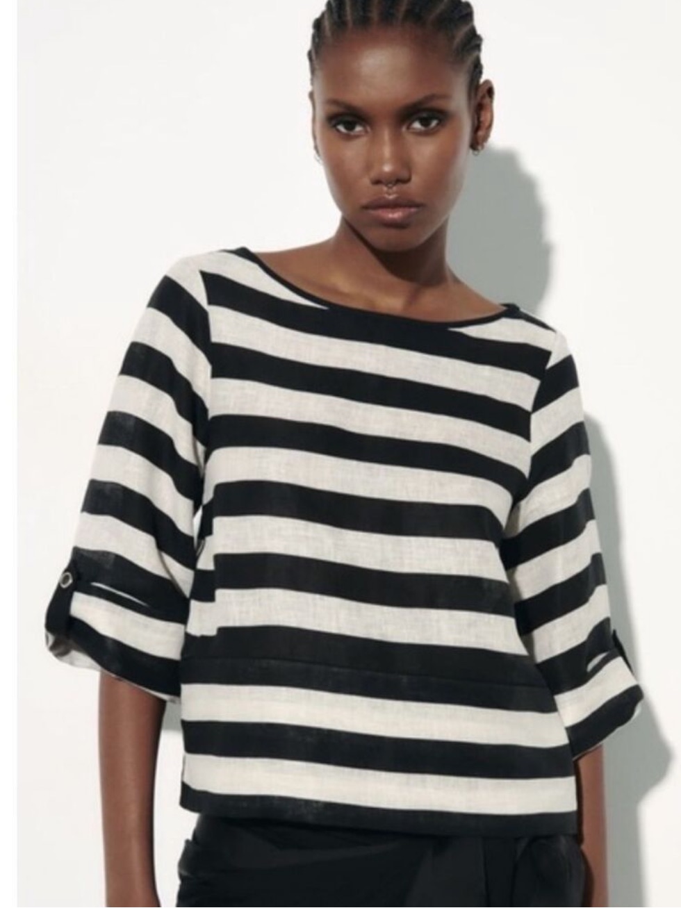 Zara M Ecru Black Stripe Tab Quarter Sleeve Boat Neck 100% Linen Top
